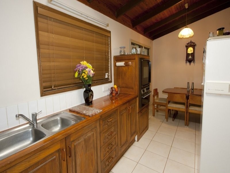 201 Loganlea Road, Loganlea QLD 4131