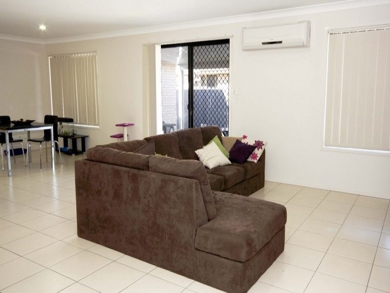 24 Ashmore Close, Marsden QLD 4132