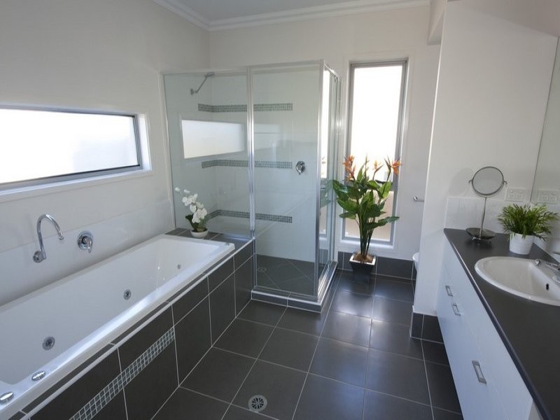 67 Jarvis Road, Waterford QLD 4133