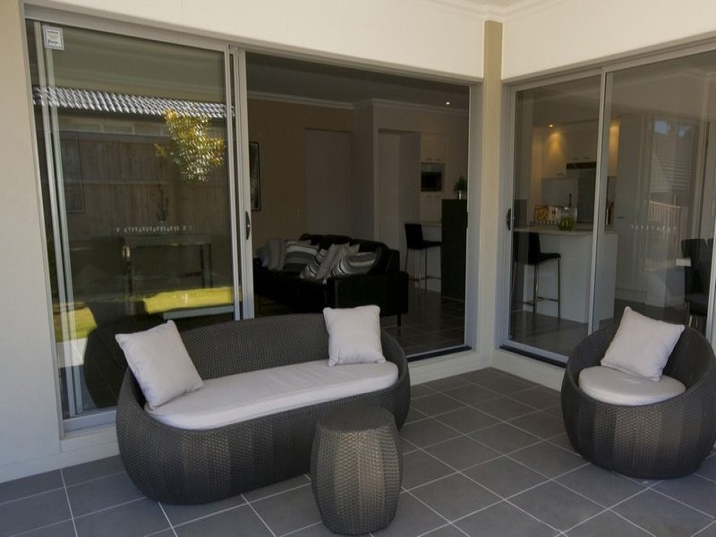 67 Jarvis Road, Waterford QLD 4133