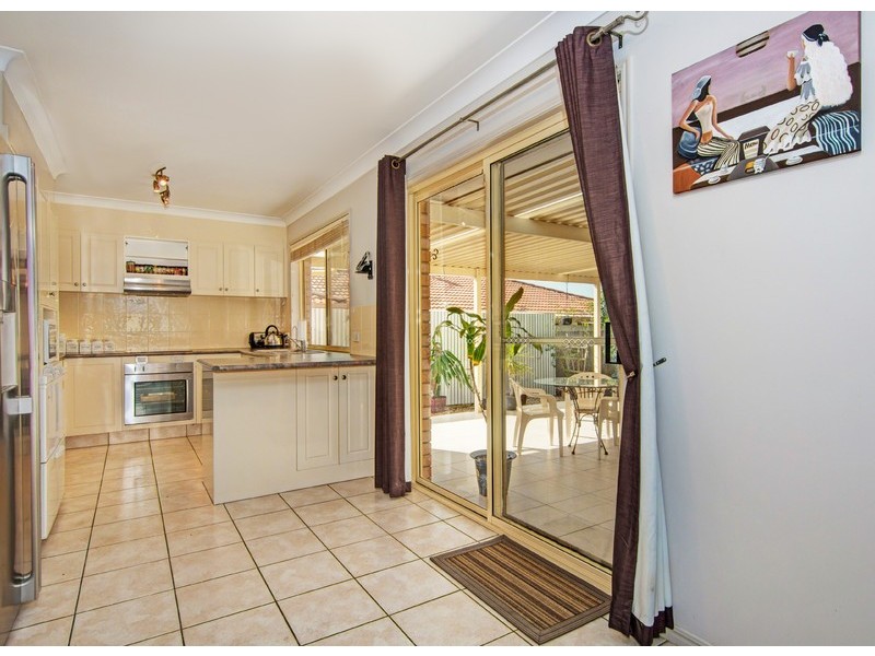 3 Woodrow Place, Marsden QLD 4132