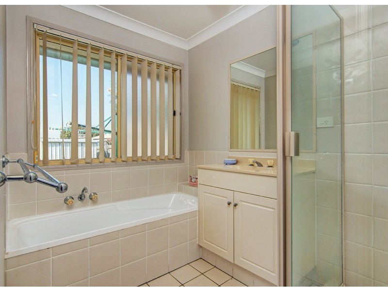 3 Woodrow Place, Marsden QLD 4132