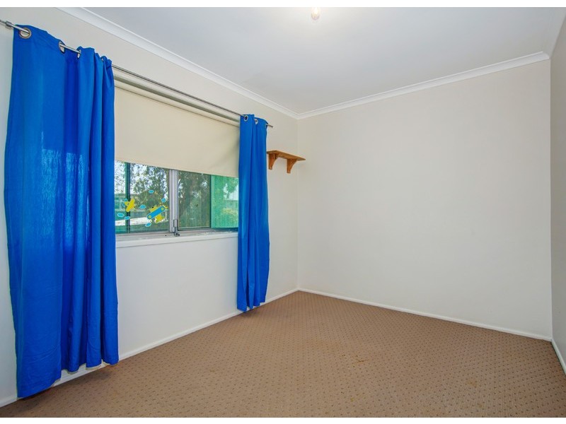 10 Maple Street, Marsden QLD 4132