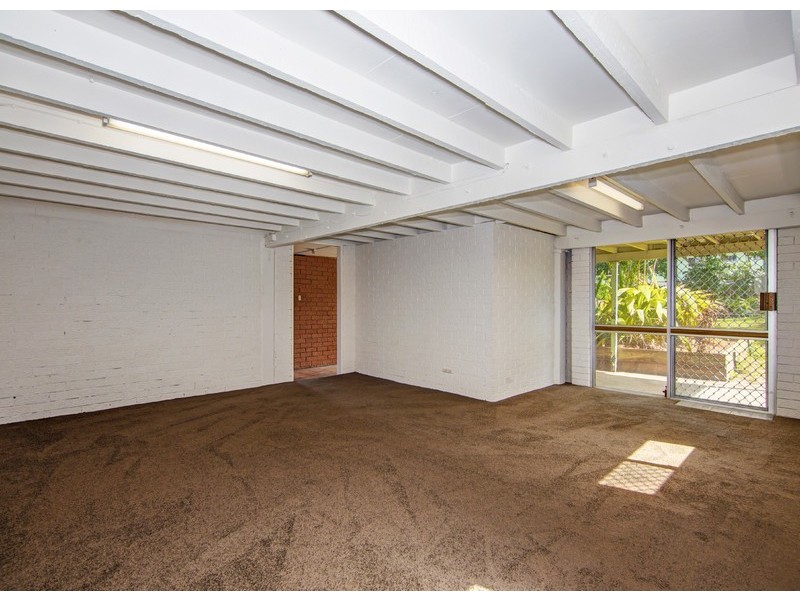 10 Maple Street, Marsden QLD 4132