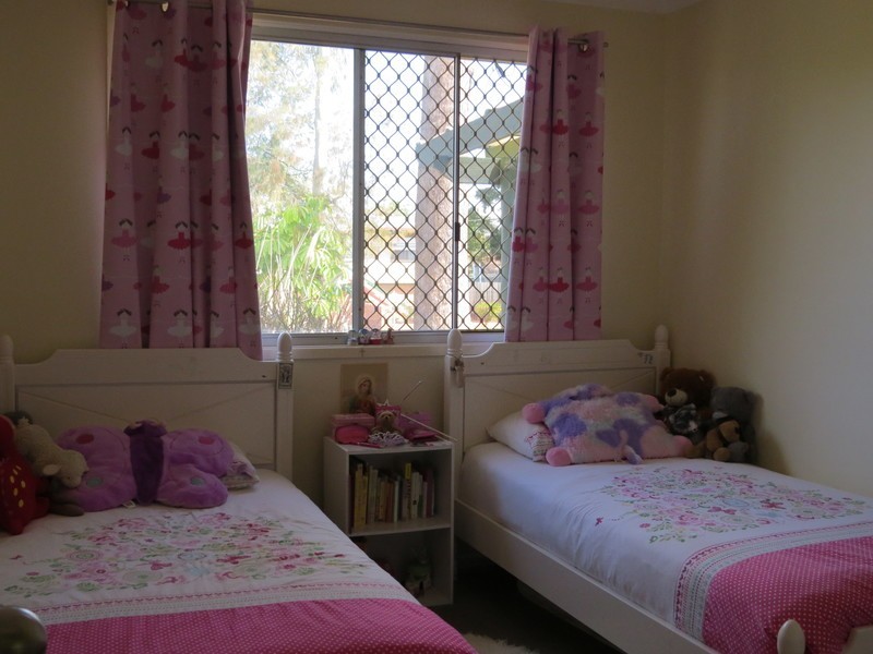 18 Parklands Drive, Boronia Heights QLD 4124