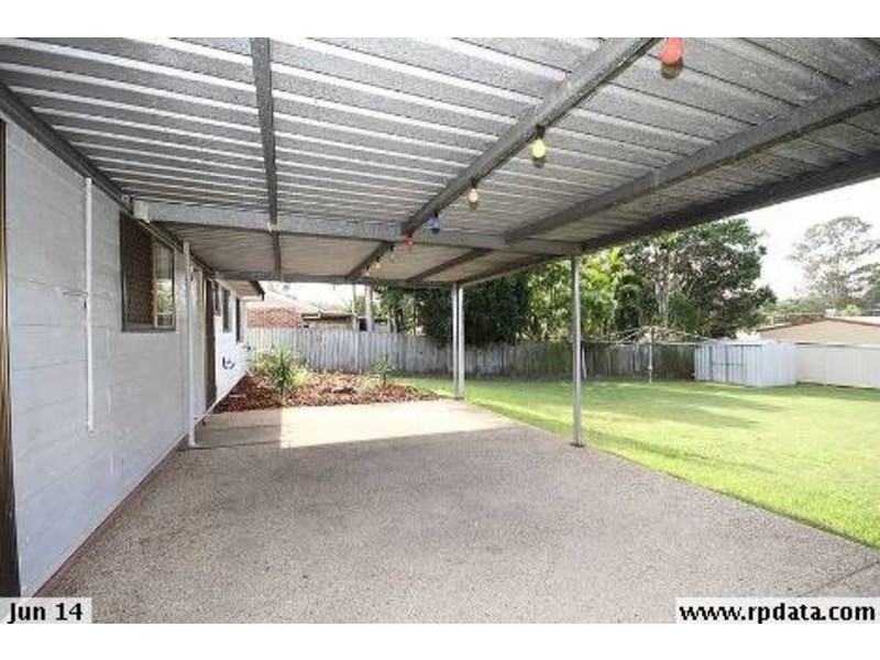 17 Penfold Street, Hillcrest QLD 4118