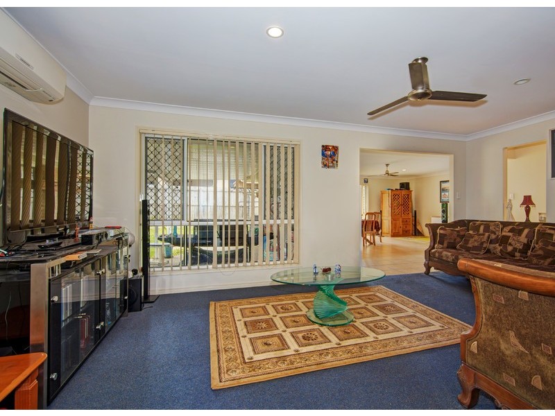 5 Eric Court, Hillcrest QLD 4118