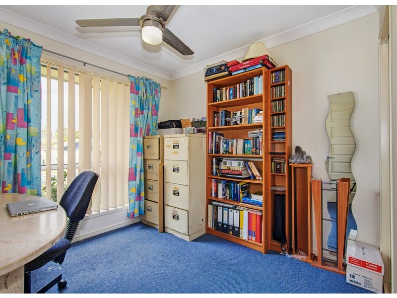 5 Eric Court, Hillcrest QLD 4118