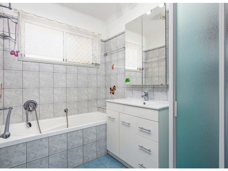 9 Sheffield Court, Browns Plains QLD 4118