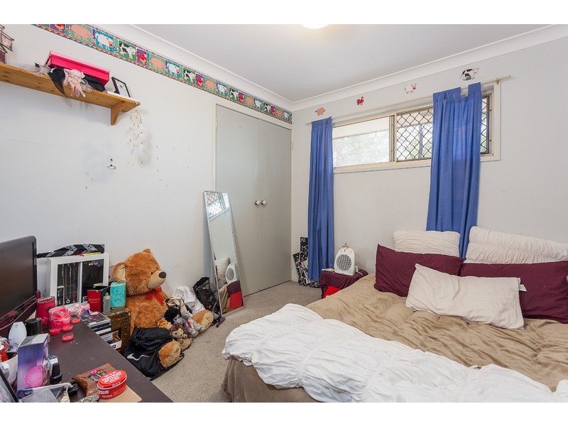 7 Matson Avenue, Regents Park QLD 4118