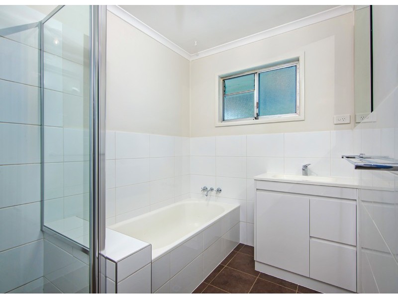 10 Maple Street, Marsden QLD 4132