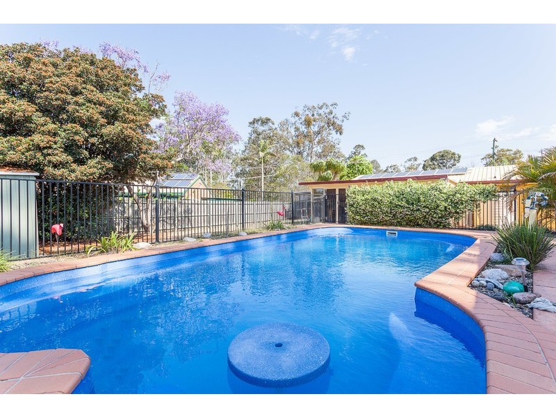 15 Whiteman Street, Crestmead QLD 4132