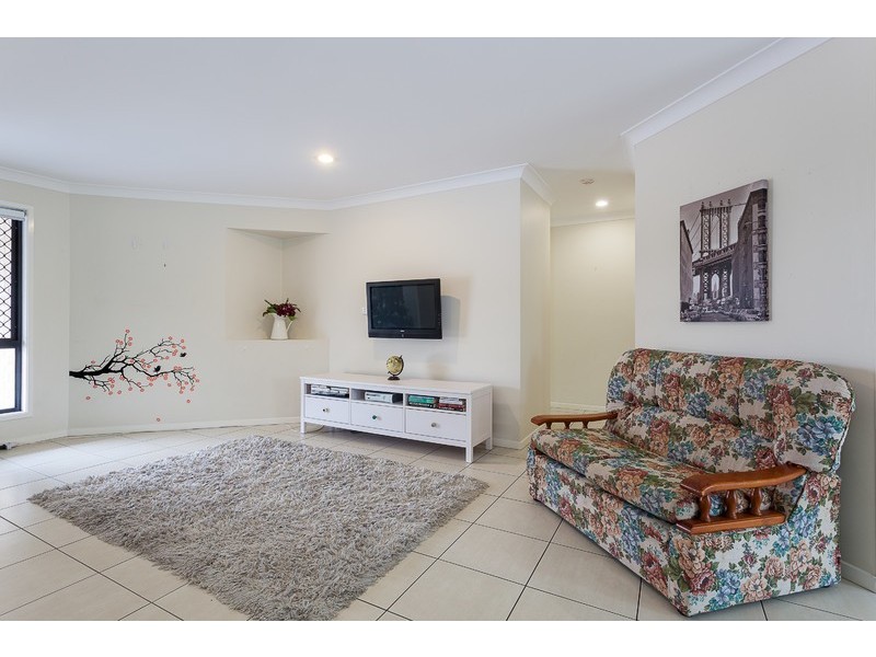 1/92 Logan Reserve Road, Waterford West QLD 4133