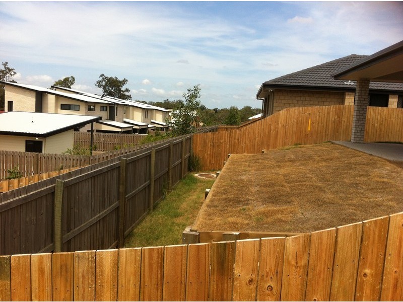 11 Oasis Court, Marsden QLD 4132