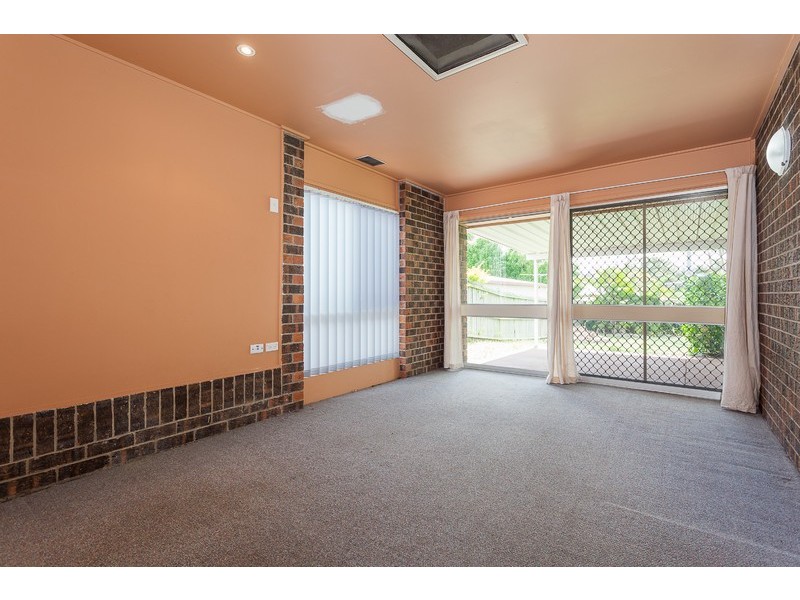 8 Hakari Street, Crestmead QLD 4132