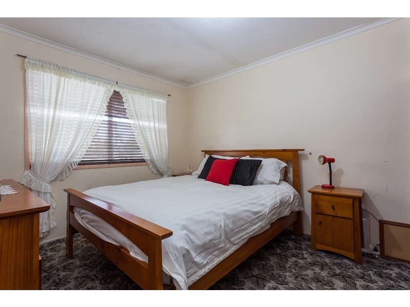 11 Lacebark Street, Crestmead QLD 4132