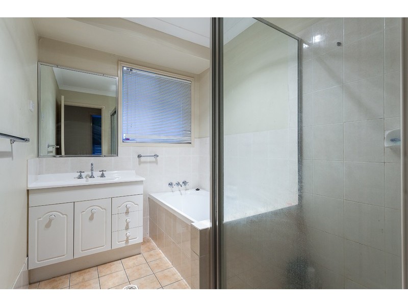 12 Faculty Circuit, Meadowbrook QLD 4131