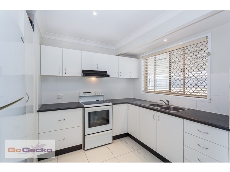 92 Julie Street, Crestmead QLD 4132