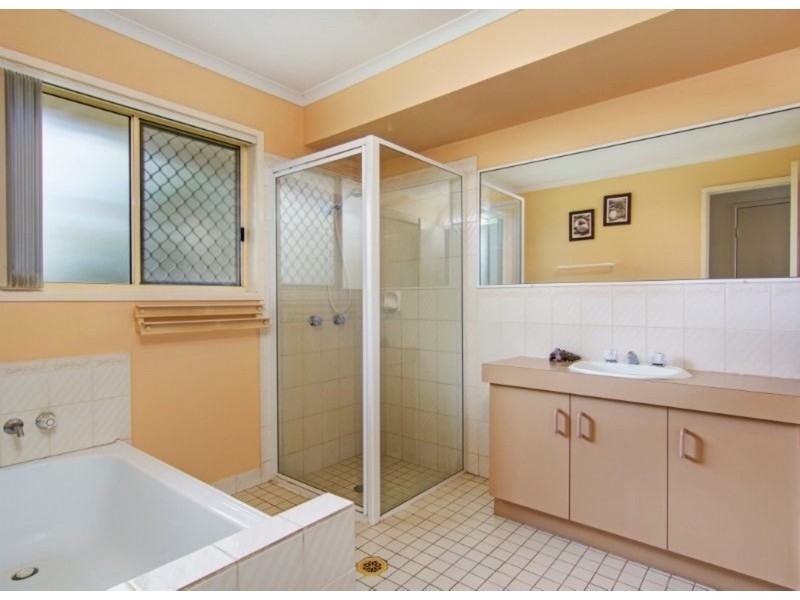 54 Network Drive, Boronia Heights QLD 4124