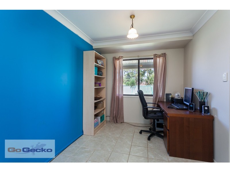 16 Glenlyon Street, Marsden QLD 4132