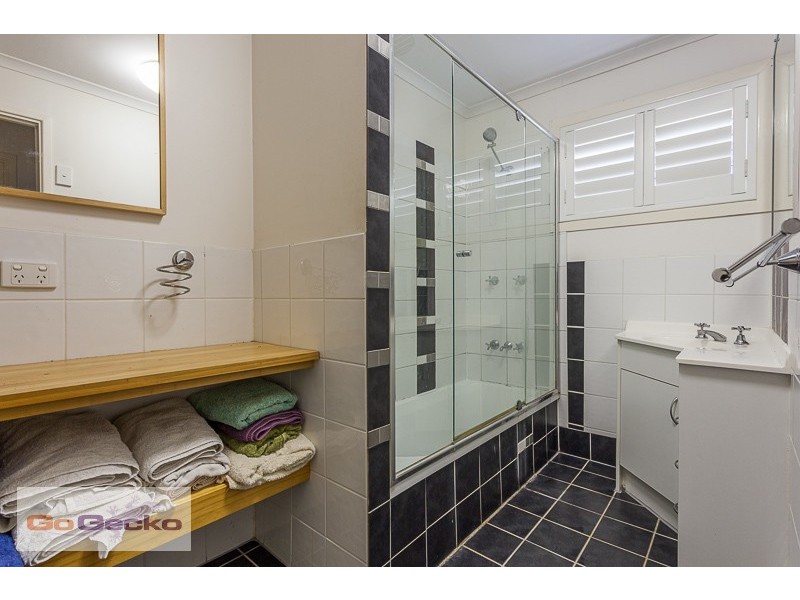 229 Kingston Road, Woodridge QLD 4114