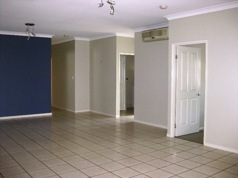 10 Shivvan Court, Marsden QLD 4132