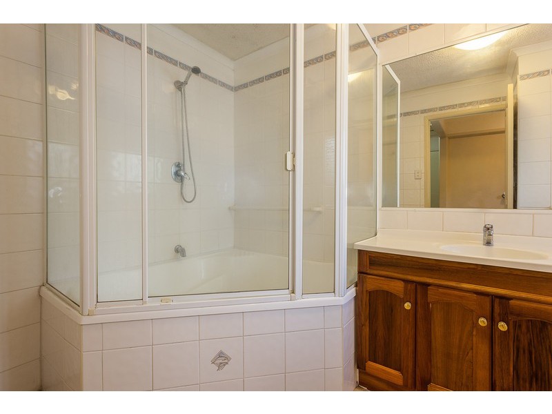 8 Hakari Street, Crestmead QLD 4132