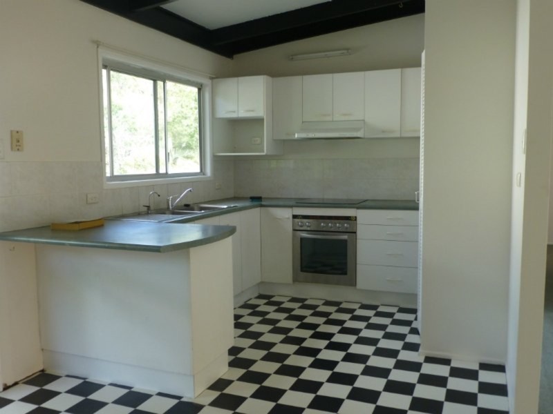 19a First Avenue, Marsden QLD 4132