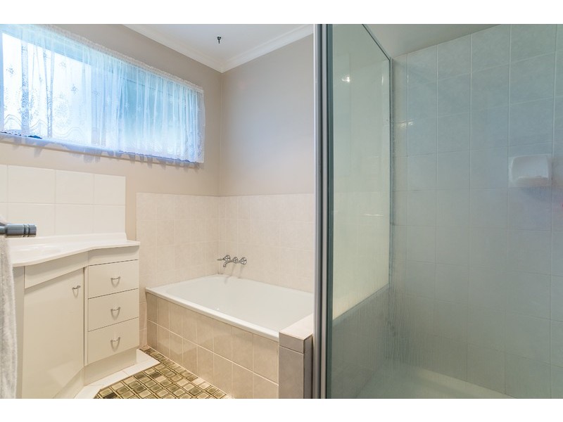 28 Bentinck Street, Waterford West QLD 4133