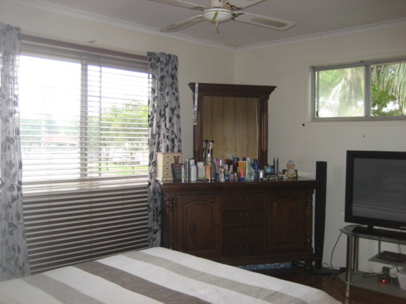 2 Driftwood Street, Crestmead QLD 4132
