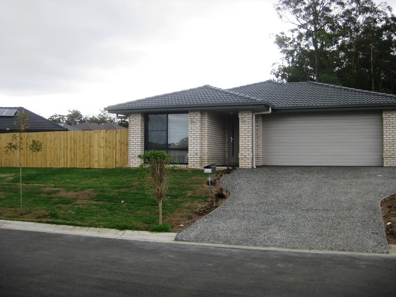 4 Airedale Court, Marsden QLD 4132