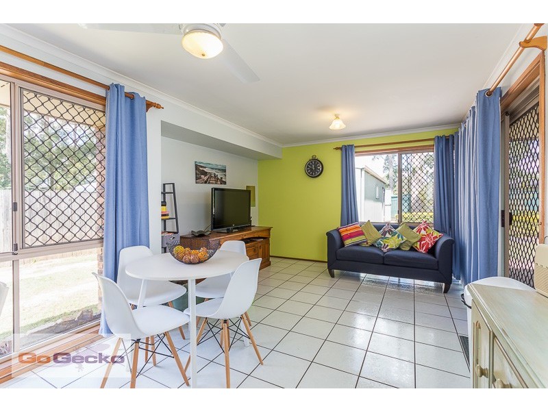 5 Bron Court, Loganlea QLD 4131
