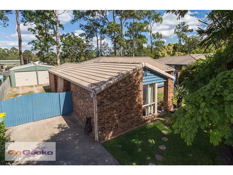 5 Bron Court, Loganlea QLD 4131
