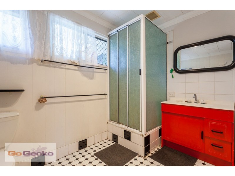 86 Mayes Avenue, Kingston QLD 4114