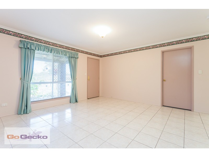 16 Melnik Drive, Loganlea QLD 4131