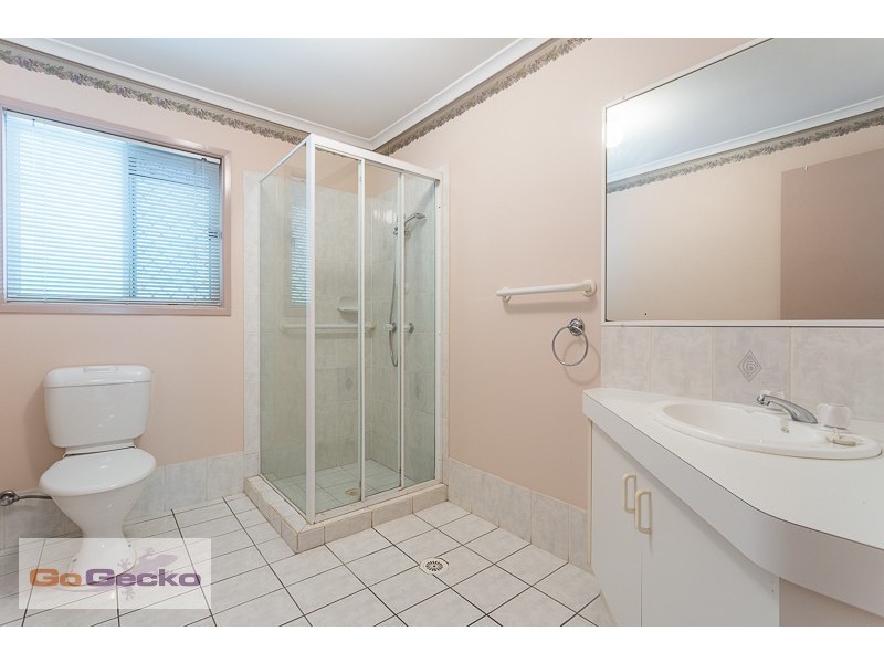 16 Melnik Drive, Loganlea QLD 4131