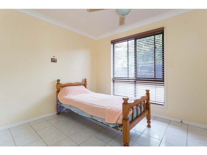 62 Trulson Drive, Crestmead QLD 4132