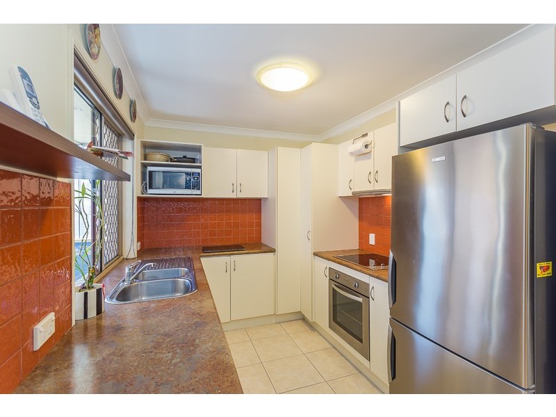 6 Nicole Place, Crestmead QLD 4132