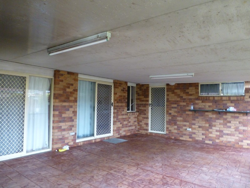 83 Federation Drive, Hillcrest QLD 4118