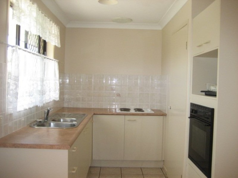 12 Highbury Drive, Crestmead QLD 4132