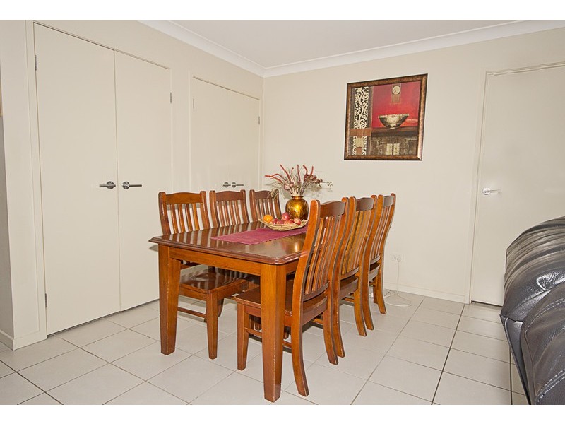 2 Lucy Street, Marsden QLD 4132