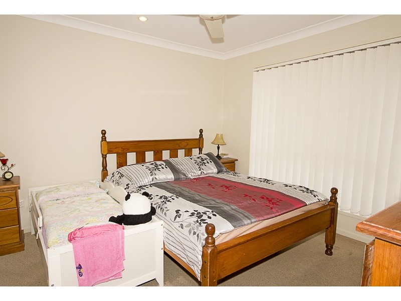 2 Lucy Street, Marsden QLD 4132
