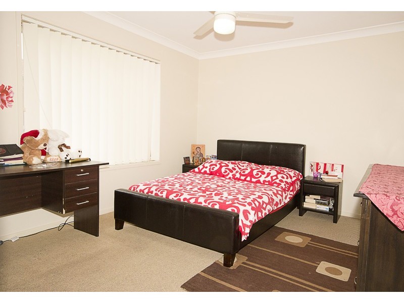 2 Lucy Street, Marsden QLD 4132