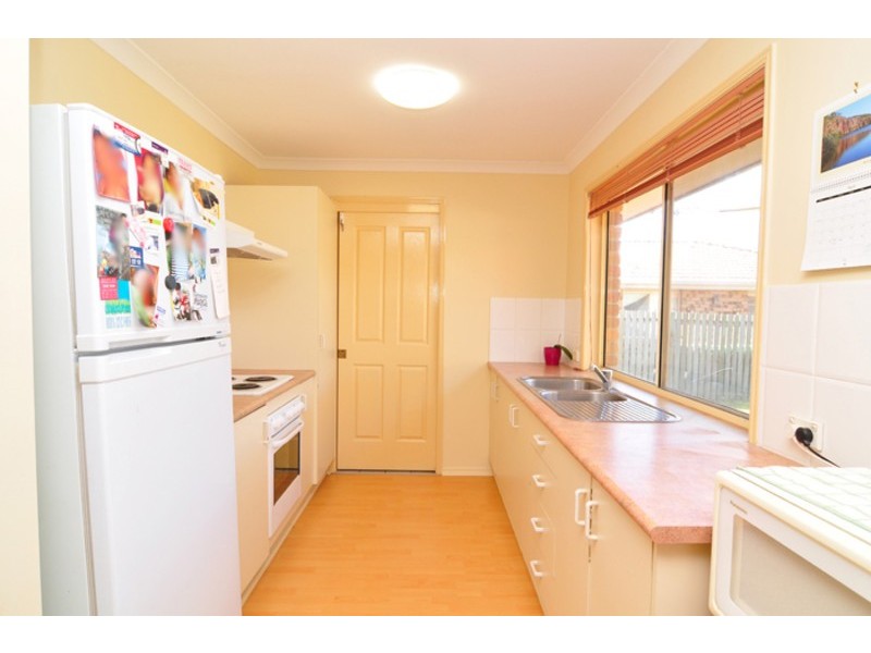 12 Paddies Crescent, Crestmead QLD 4132