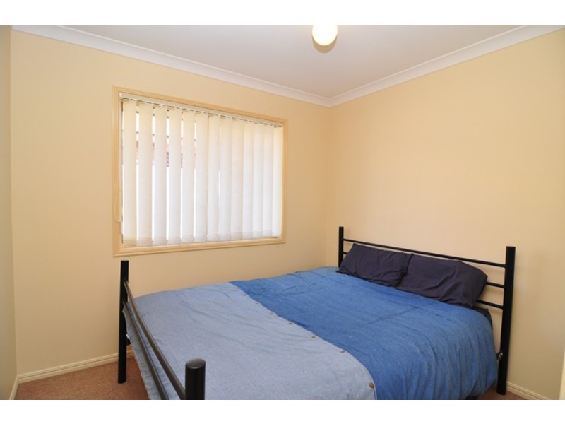12 Paddies Crescent, Crestmead QLD 4132