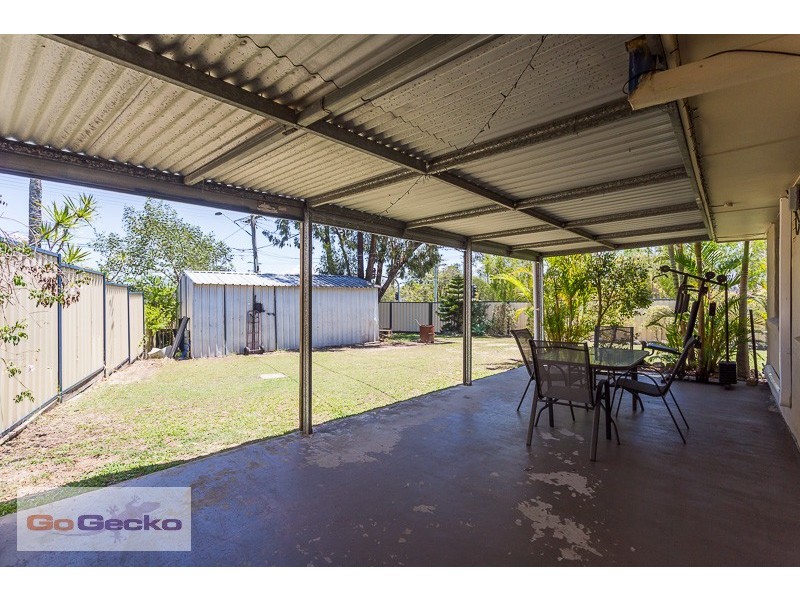 2 Letitia Street, Regents Park QLD 4118