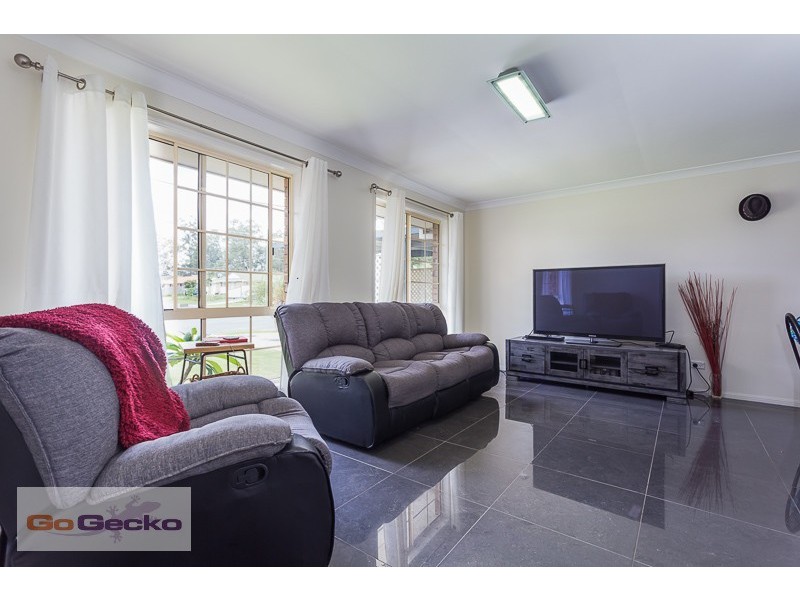 16 Avalon Court, Marsden QLD 4132