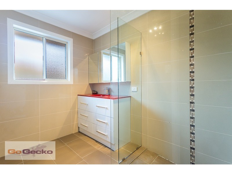 16 Avalon Court, Marsden QLD 4132