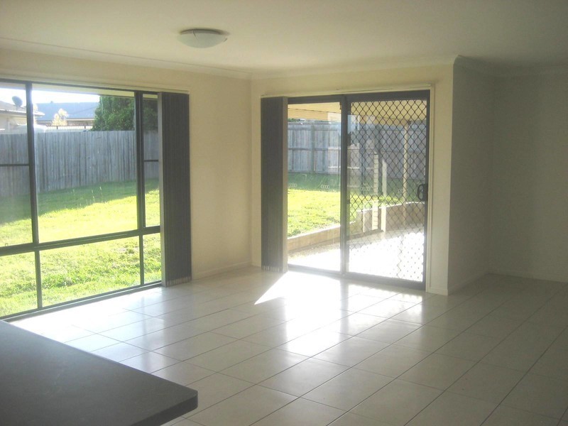 4 Airedale Court, Marsden QLD 4132