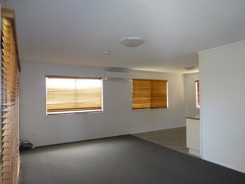 6 Burke Street, Woodridge QLD 4114
